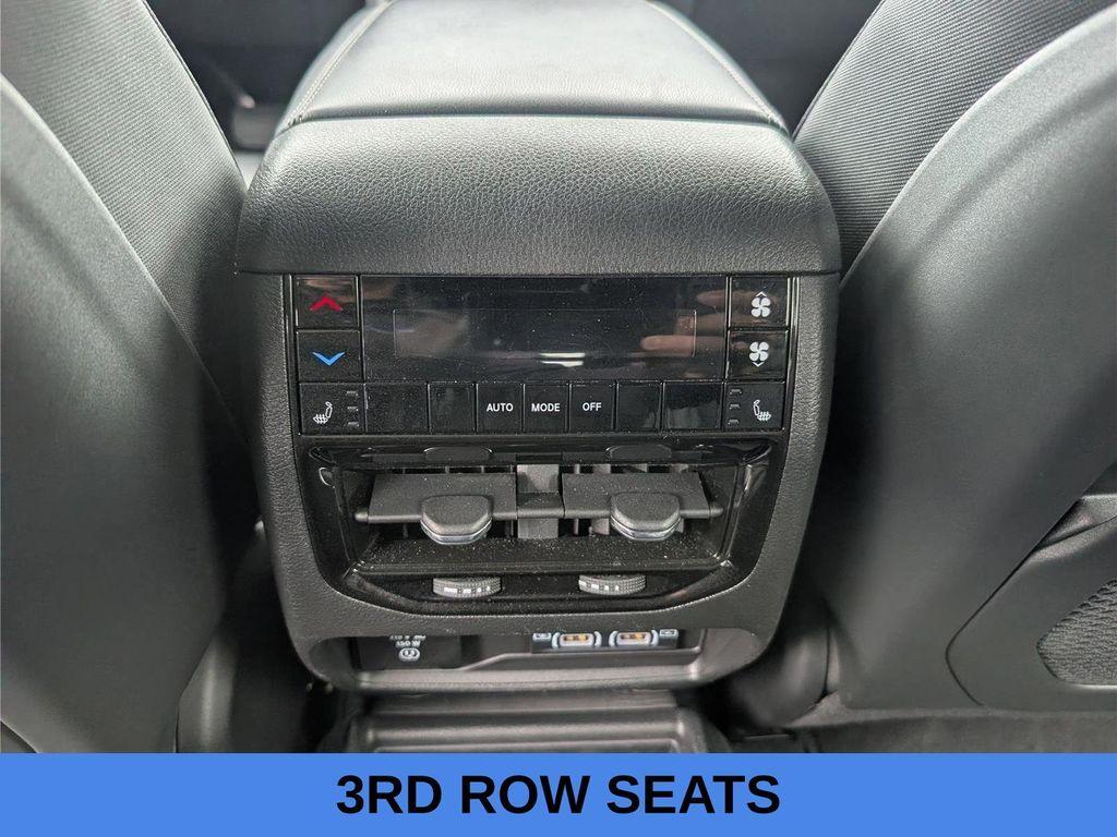 used 2024 Jeep Grand Cherokee L car, priced at $38,141