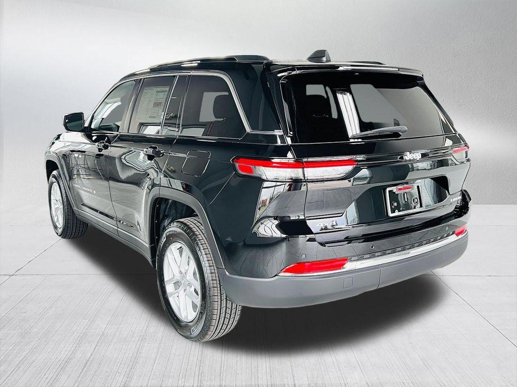new 2026 Jeep Grand Cherokee car, priced at $37,781