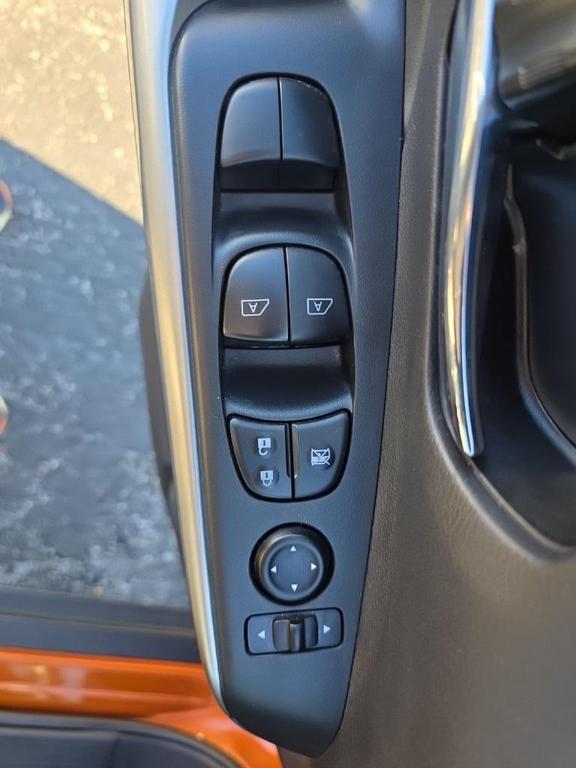 used 2020 Nissan Kicks car, priced at $18,999