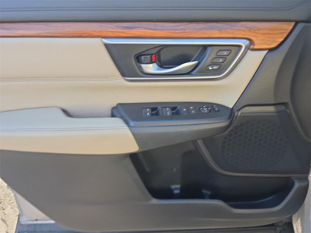 used 2018 Honda CR-V car, priced at $19,900