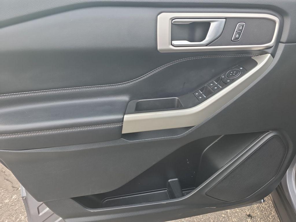 used 2021 Ford Explorer car, priced at $17,500