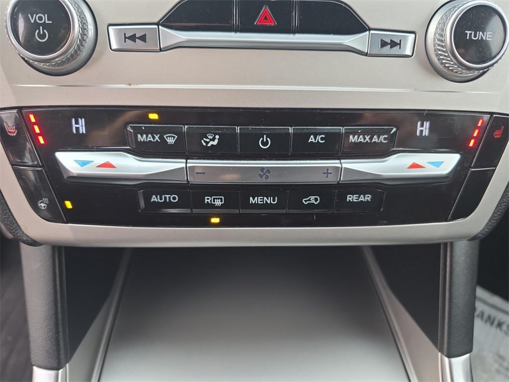 used 2021 Ford Explorer car, priced at $19,999