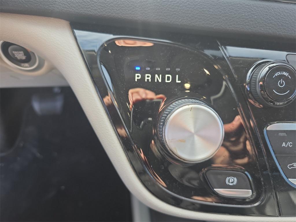 used 2023 Chrysler Pacifica car, priced at $22,800