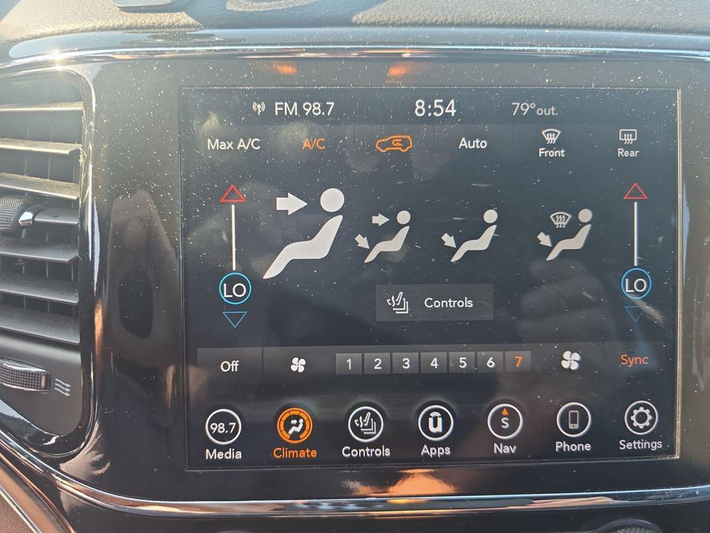used 2021 Jeep Grand Cherokee car, priced at $22,900