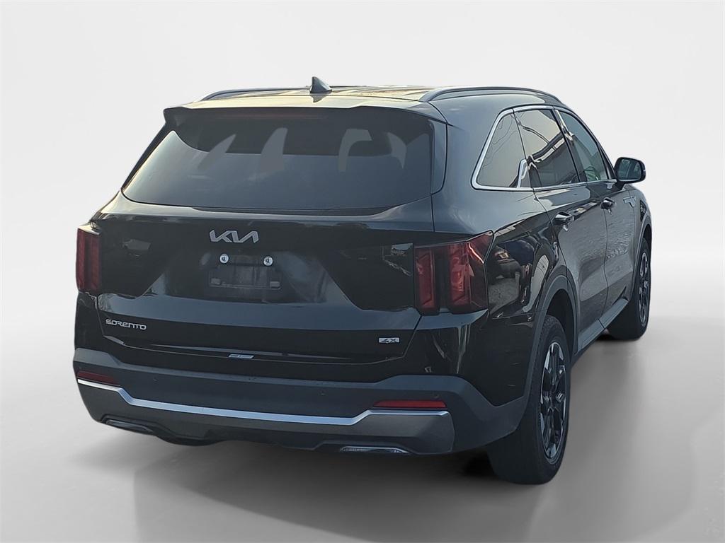 used 2024 Kia Sorento car, priced at $27,500