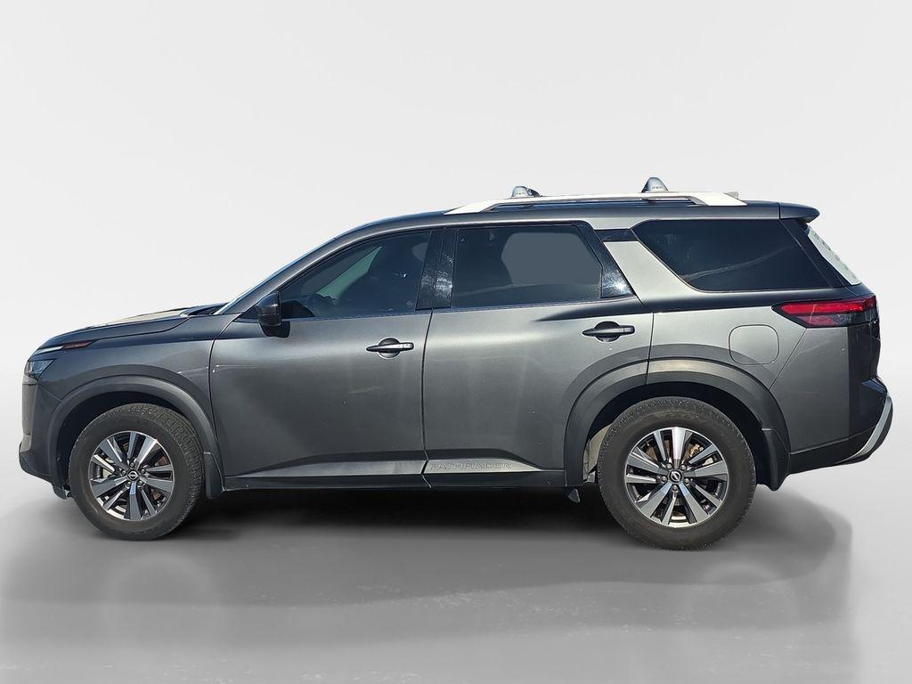 used 2022 Nissan Pathfinder car, priced at $26,900