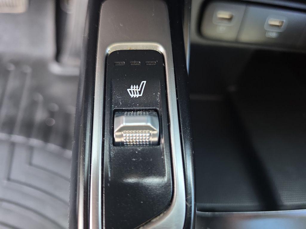 used 2022 Kia Sorento car, priced at $20,800