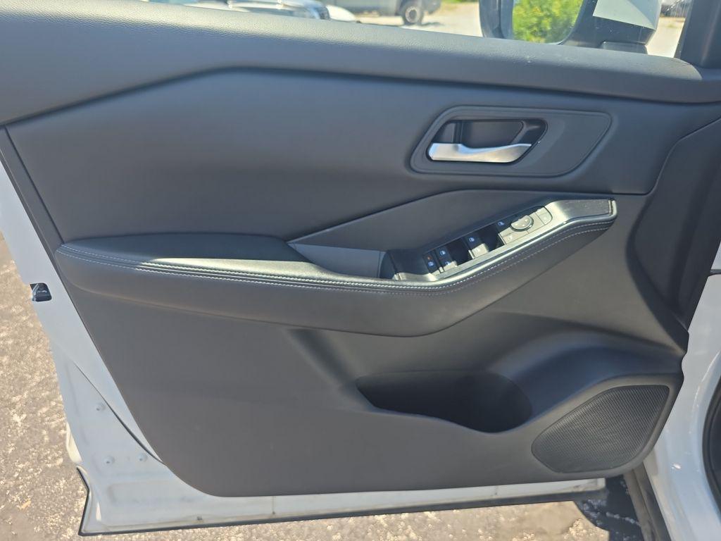 used 2025 Nissan Rogue car, priced at $23,500