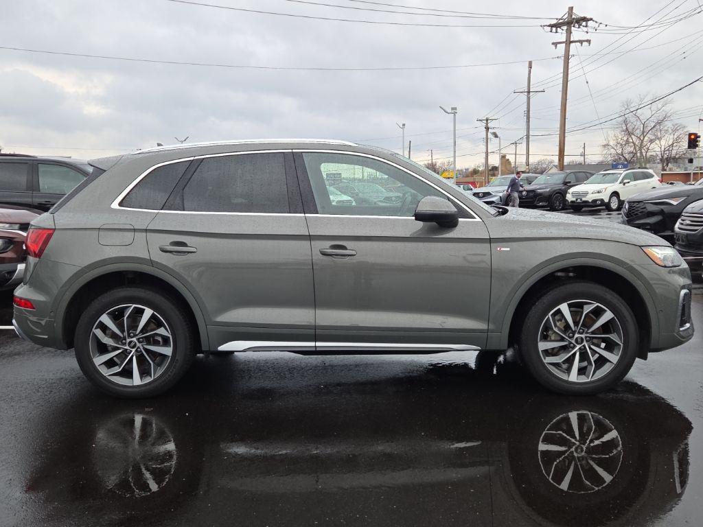 used 2023 Audi Q5 car, priced at $30,900