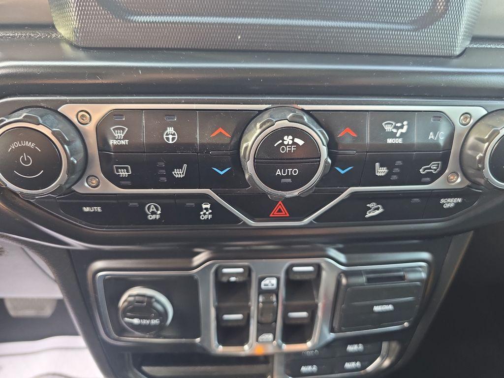 used 2021 Jeep Wrangler Unlimited car, priced at $27,200