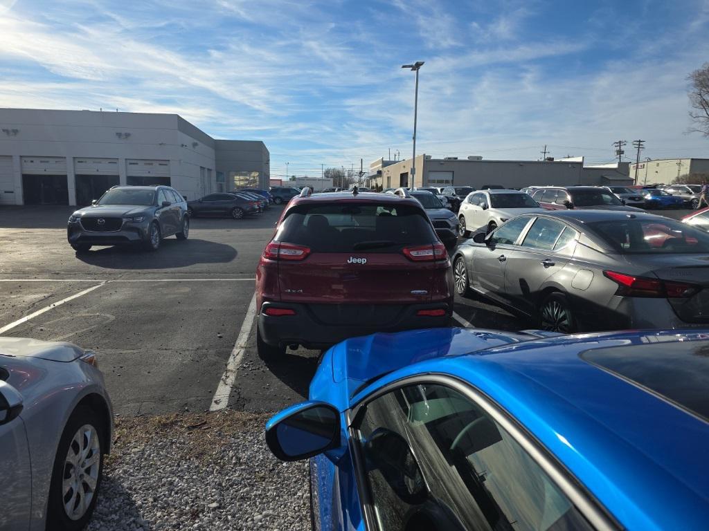 used 2017 Jeep Cherokee car, priced at $12,999