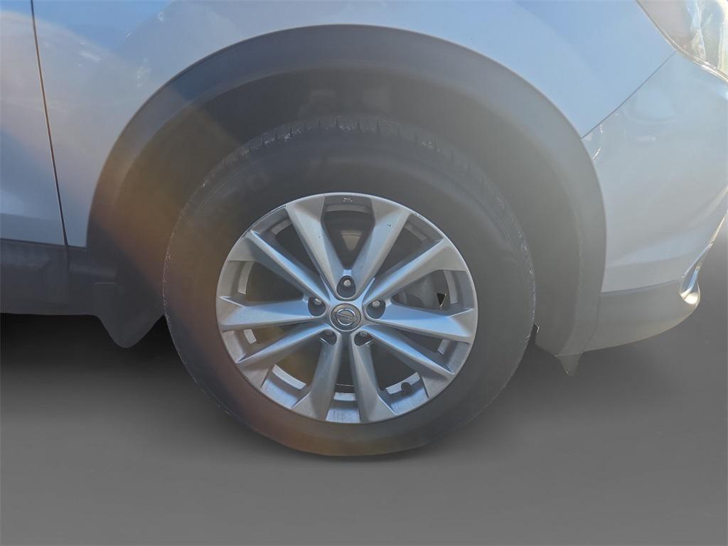 used 2018 Nissan Rogue Sport car, priced at $14,900