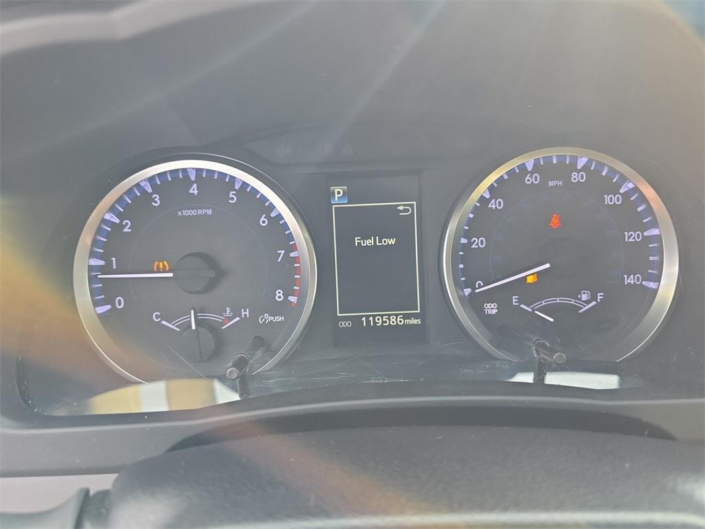 used 2017 Toyota Highlander car, priced at $17,700