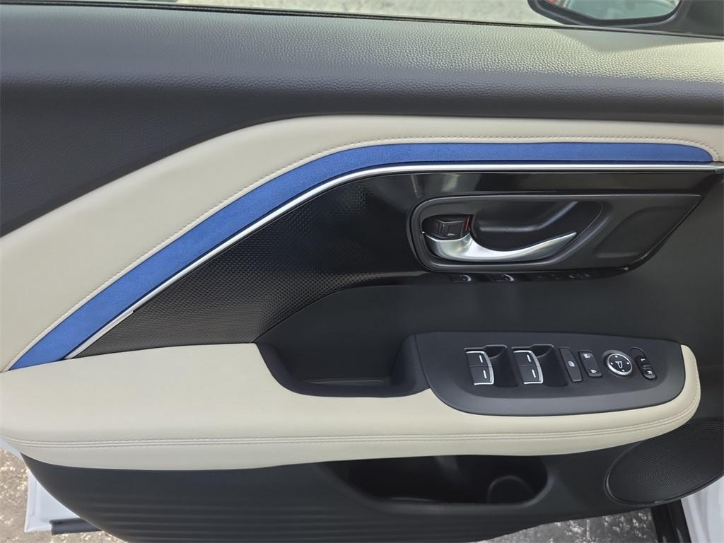 used 2025 Acura ADX car, priced at $34,500