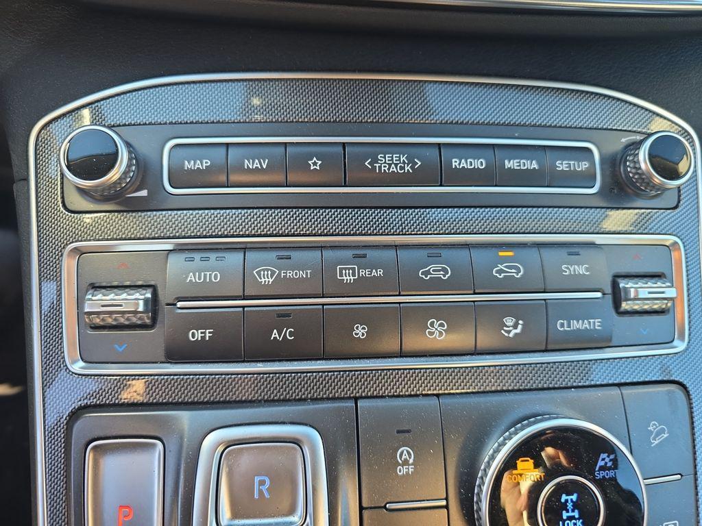 used 2023 Hyundai Santa Fe car, priced at $20,500