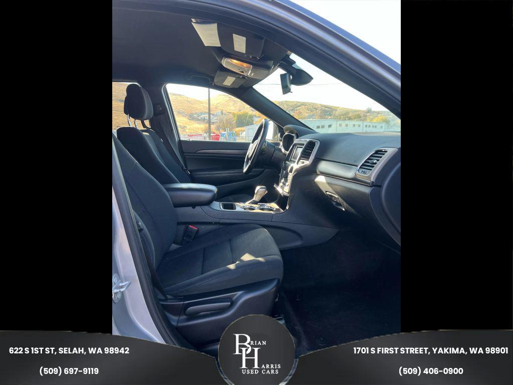 used 2016 Jeep Grand Cherokee car, priced at $13,999