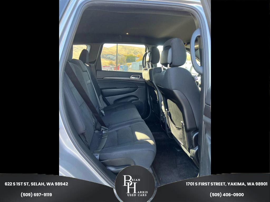 used 2016 Jeep Grand Cherokee car, priced at $13,999