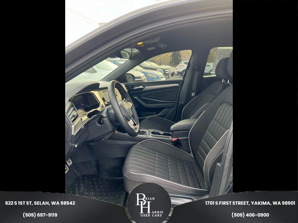 used 2024 Volkswagen Jetta car, priced at $21,999