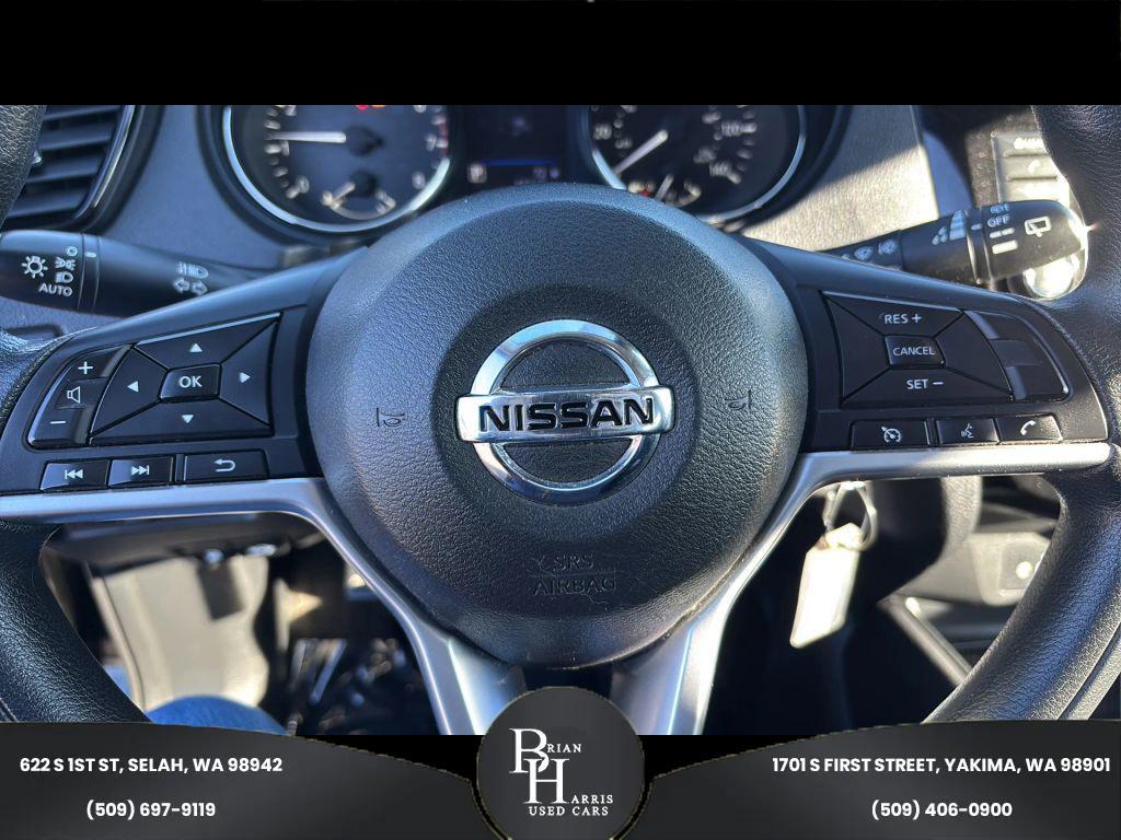 used 2021 Nissan Rogue Sport car, priced at $18,999