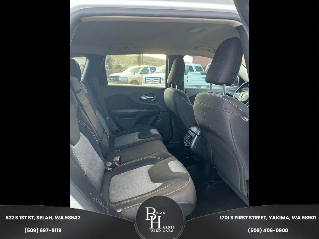 used 2014 Jeep Cherokee car, priced at $7,500