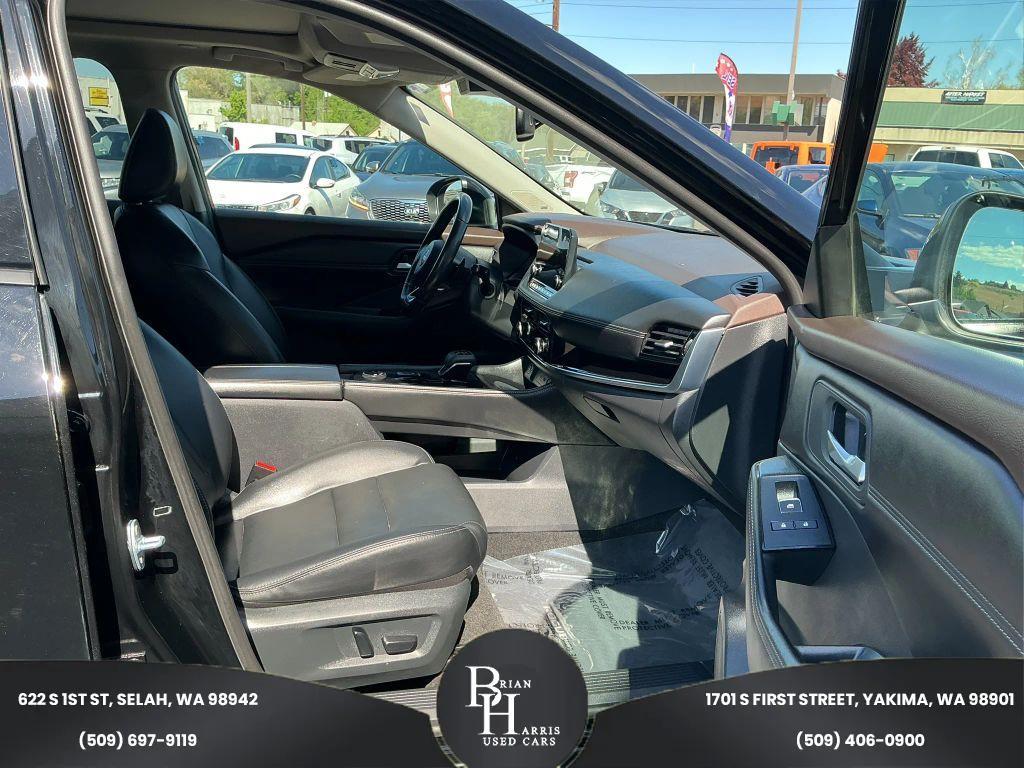 used 2023 Nissan Rogue car, priced at $22,999