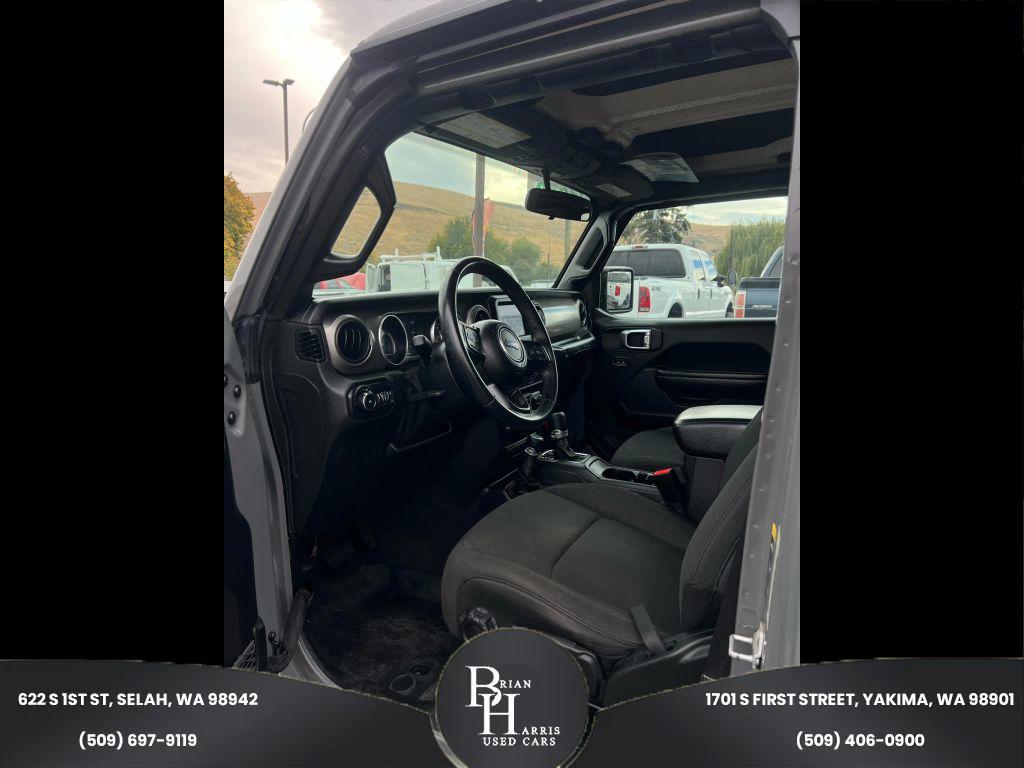 used 2021 Jeep Wrangler Unlimited car, priced at $24,999