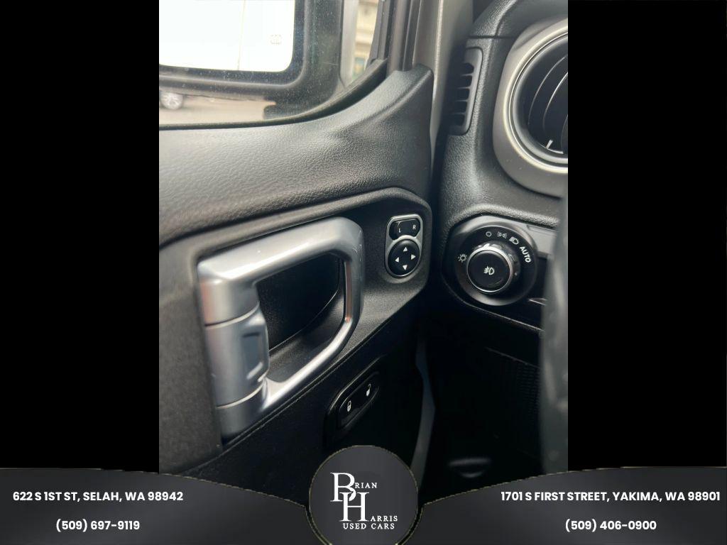 used 2021 Jeep Wrangler Unlimited car, priced at $24,999