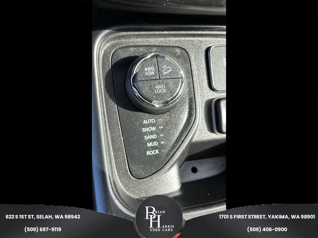 used 2021 Jeep Compass car, priced at $18,999