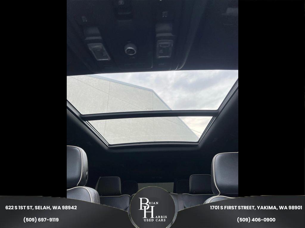 used 2023 GMC Yukon car, priced at $59,999