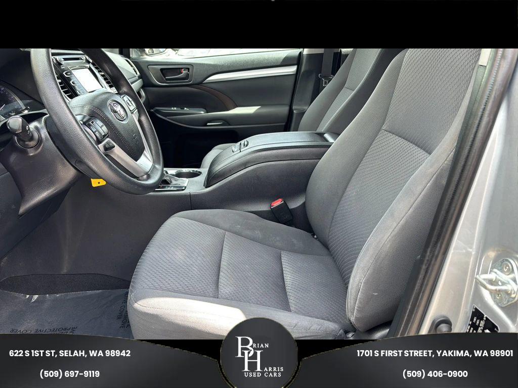 used 2019 Toyota Highlander car, priced at $22,999