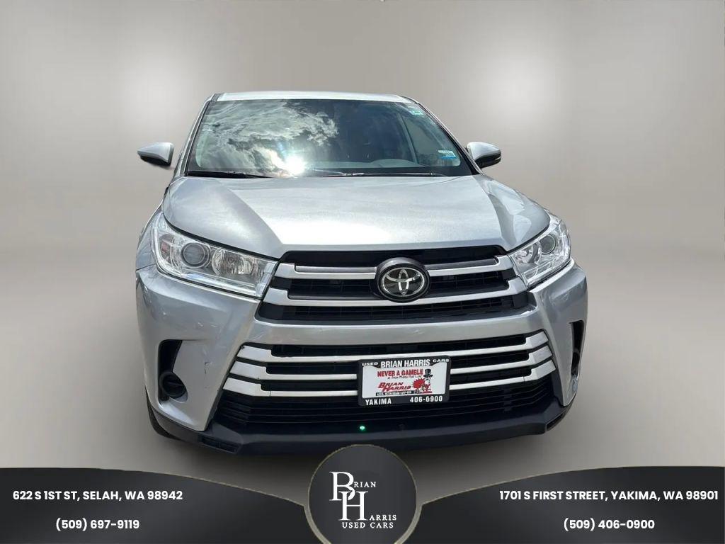 used 2019 Toyota Highlander car, priced at $22,999