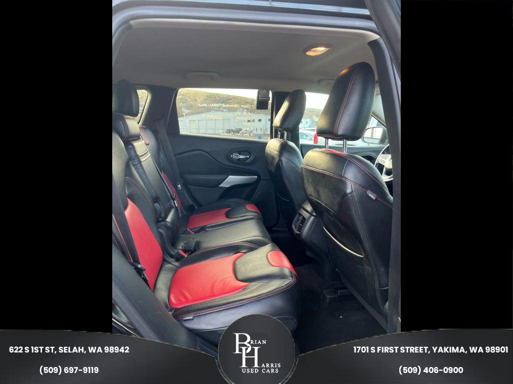 used 2017 Jeep Cherokee car, priced at $12,999