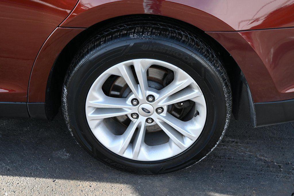 used 2015 Ford Taurus car, priced at $11,500