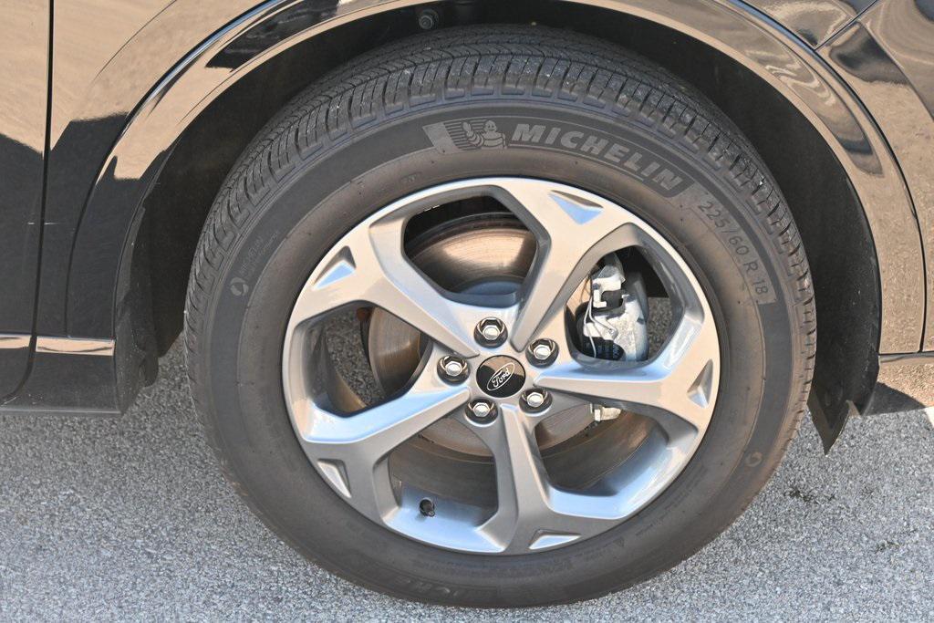 used 2024 Ford Escape car, priced at $25,299