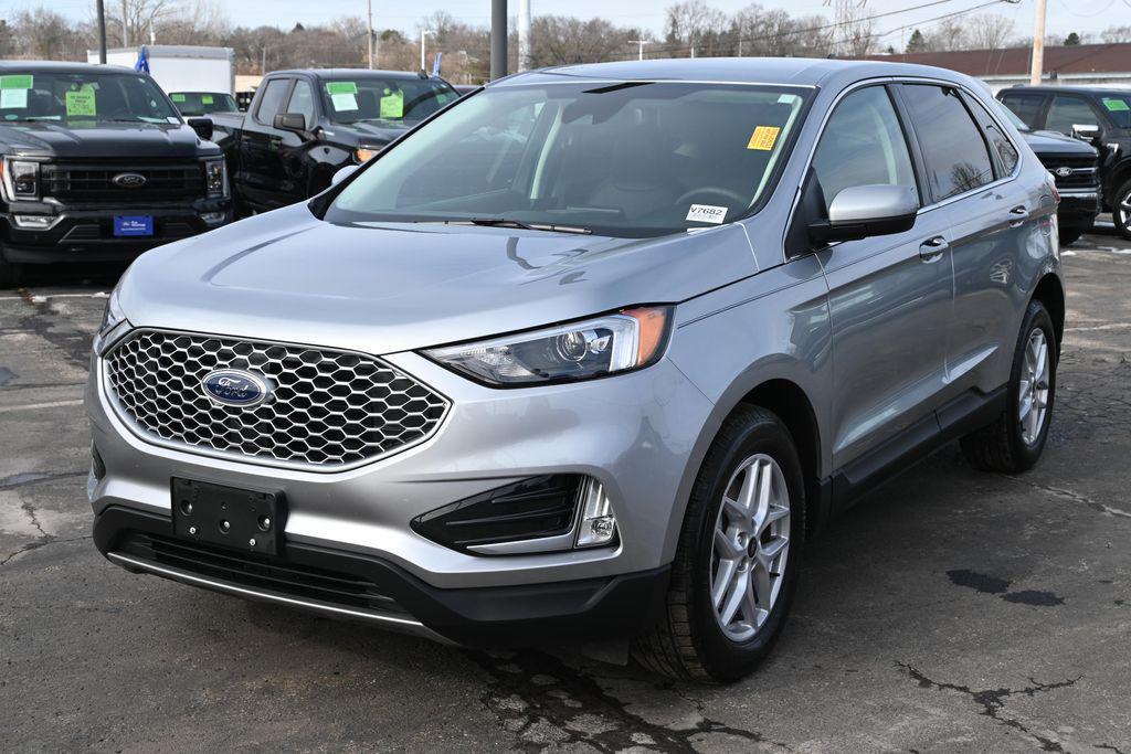 used 2024 Ford Edge car, priced at $29,992
