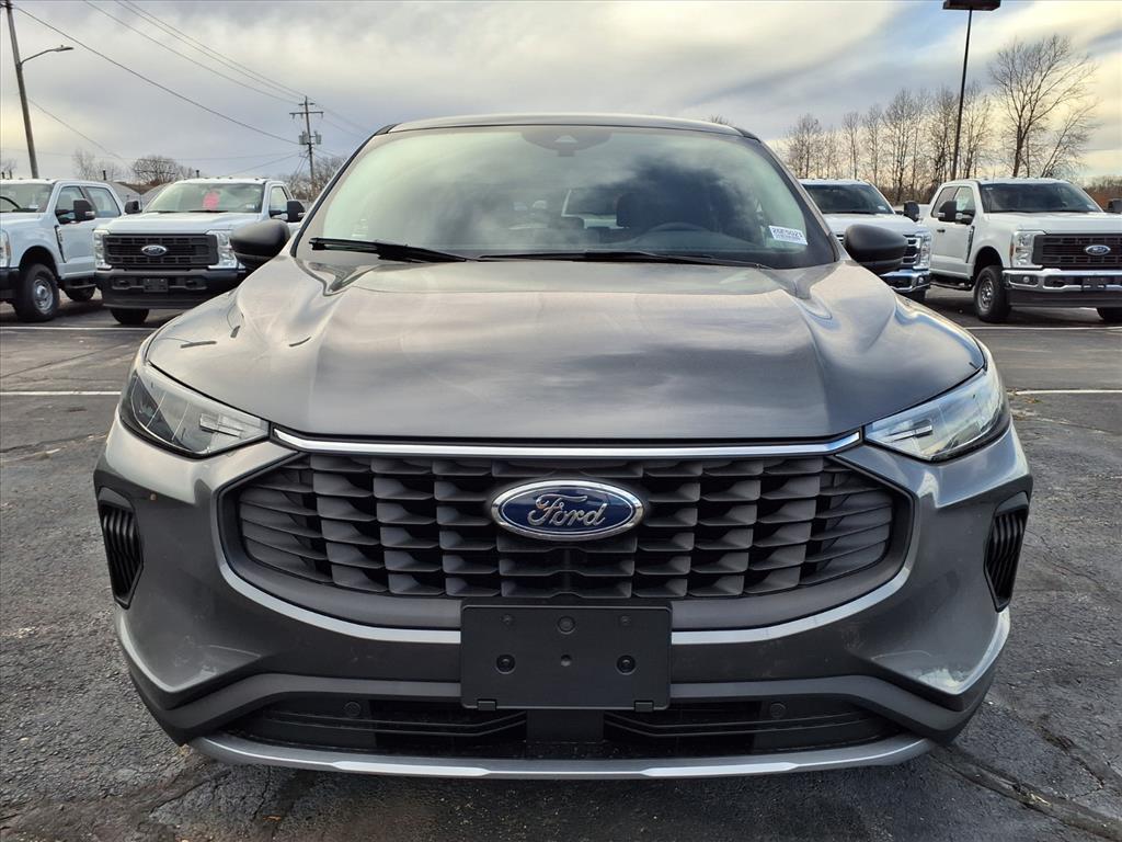 new 2026 Ford Escape car, priced at $29,450