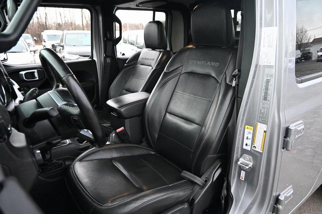 used 2020 Jeep Gladiator car, priced at $25,432