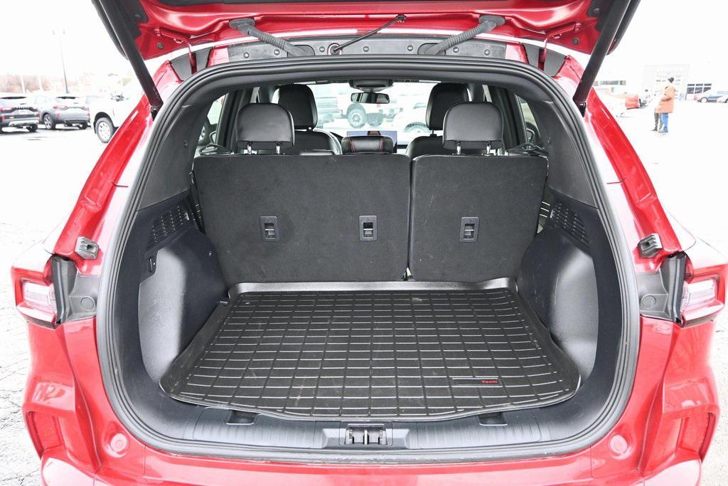 used 2024 Ford Escape car, priced at $29,992