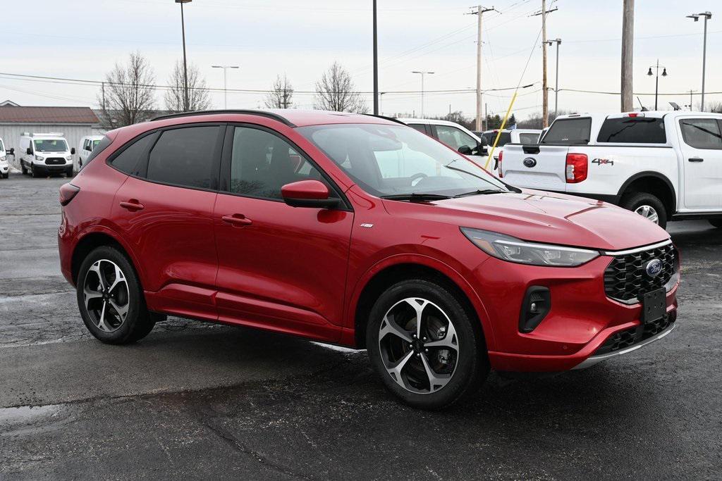 used 2024 Ford Escape car, priced at $29,992