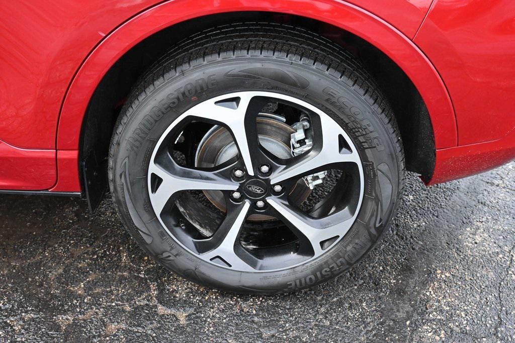 used 2024 Ford Escape car, priced at $29,992