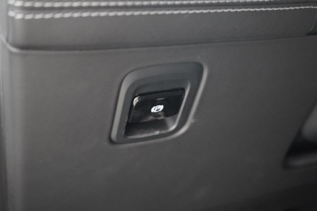 new 2025 Maserati Grecale car, priced at $89,915