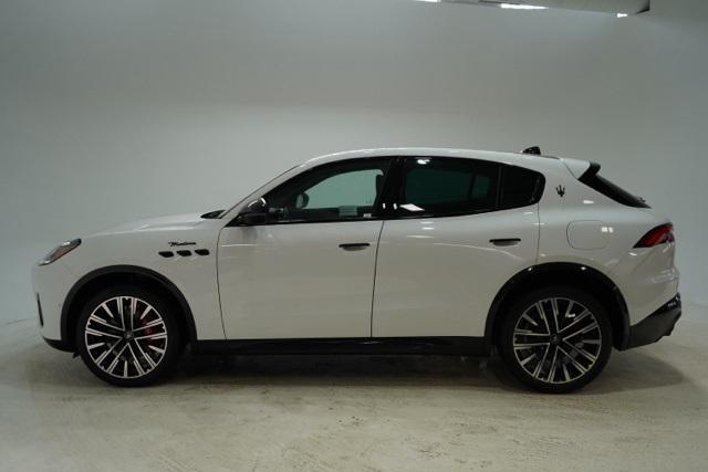 new 2025 Maserati Grecale car, priced at $89,915