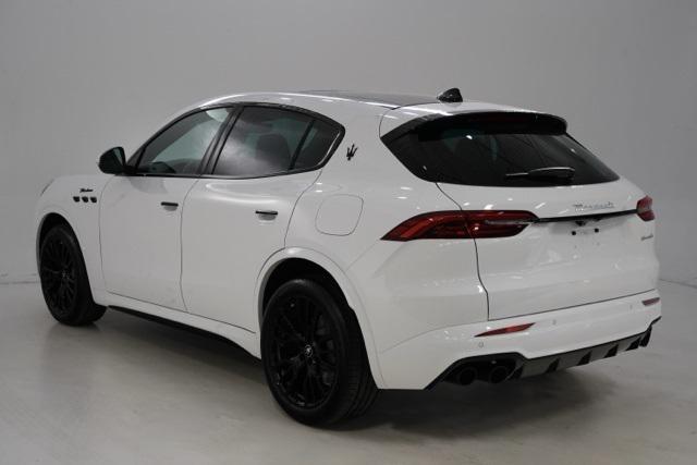new 2025 Maserati Grecale car, priced at $78,495