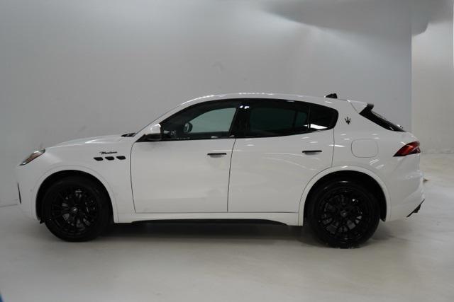 new 2025 Maserati Grecale car, priced at $78,495