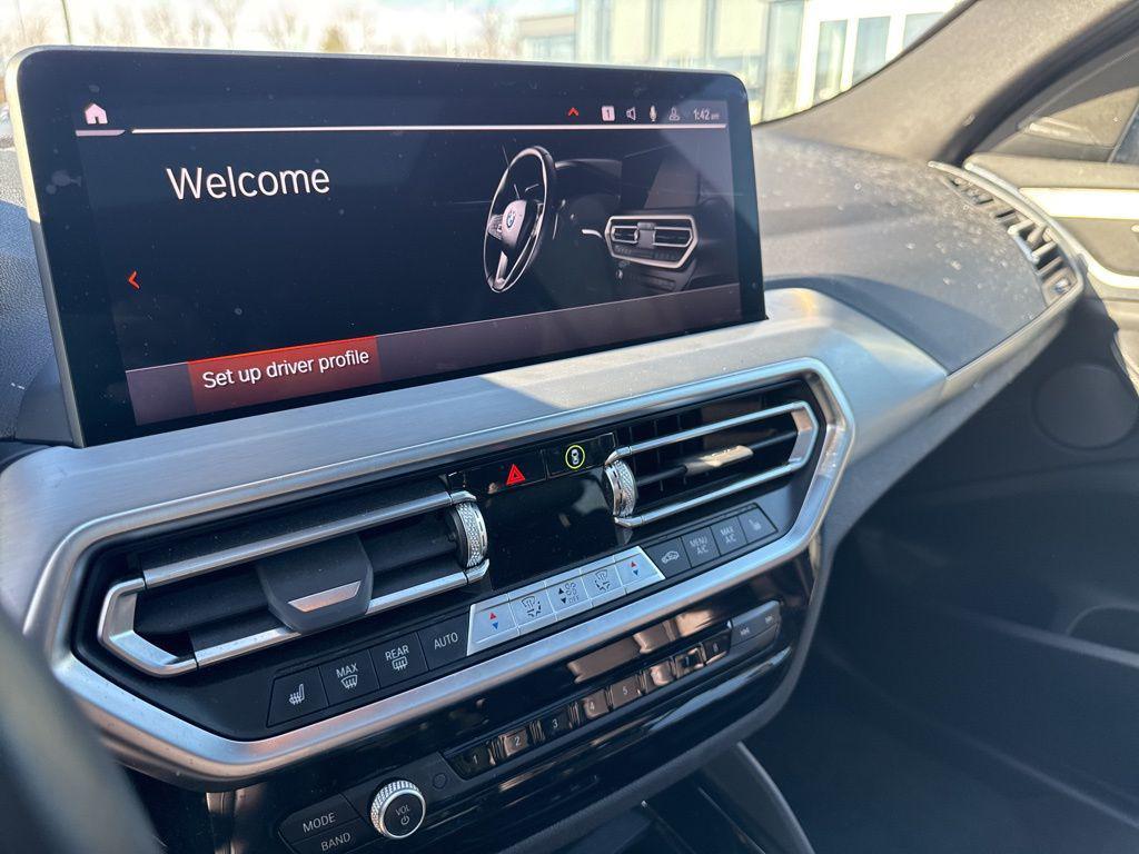 used 2023 BMW X4 car, priced at $37,887