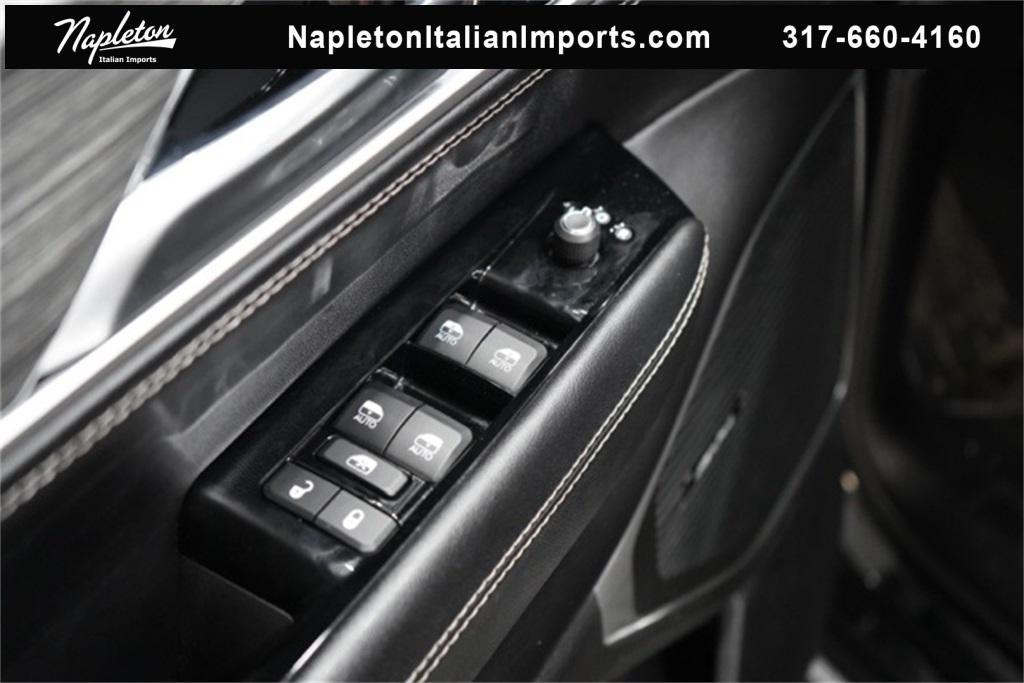 used 2023 Jeep Wagoneer car, priced at $37,688