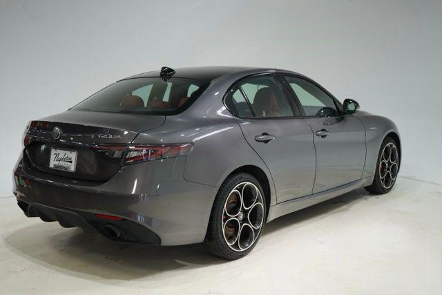 used 2025 Alfa Romeo Giulia car, priced at $40,988