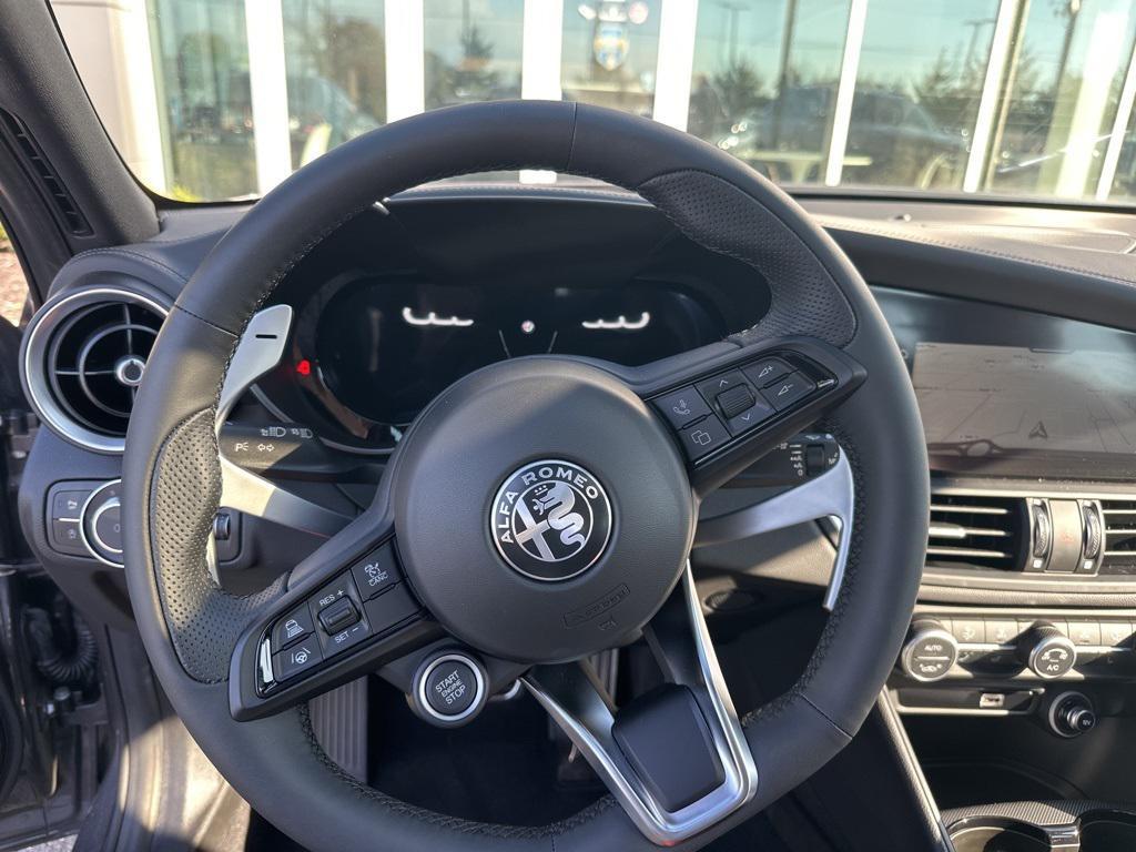 used 2025 Alfa Romeo Giulia car, priced at $39,244
