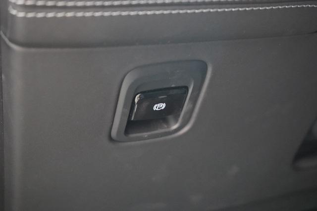 new 2025 Maserati Grecale car, priced at $124,525