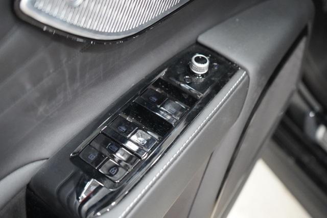 new 2025 Maserati Grecale car, priced at $124,525